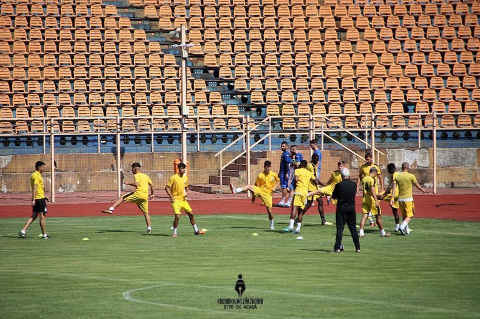 67246081_2419199638330793_8923234400745816064_n