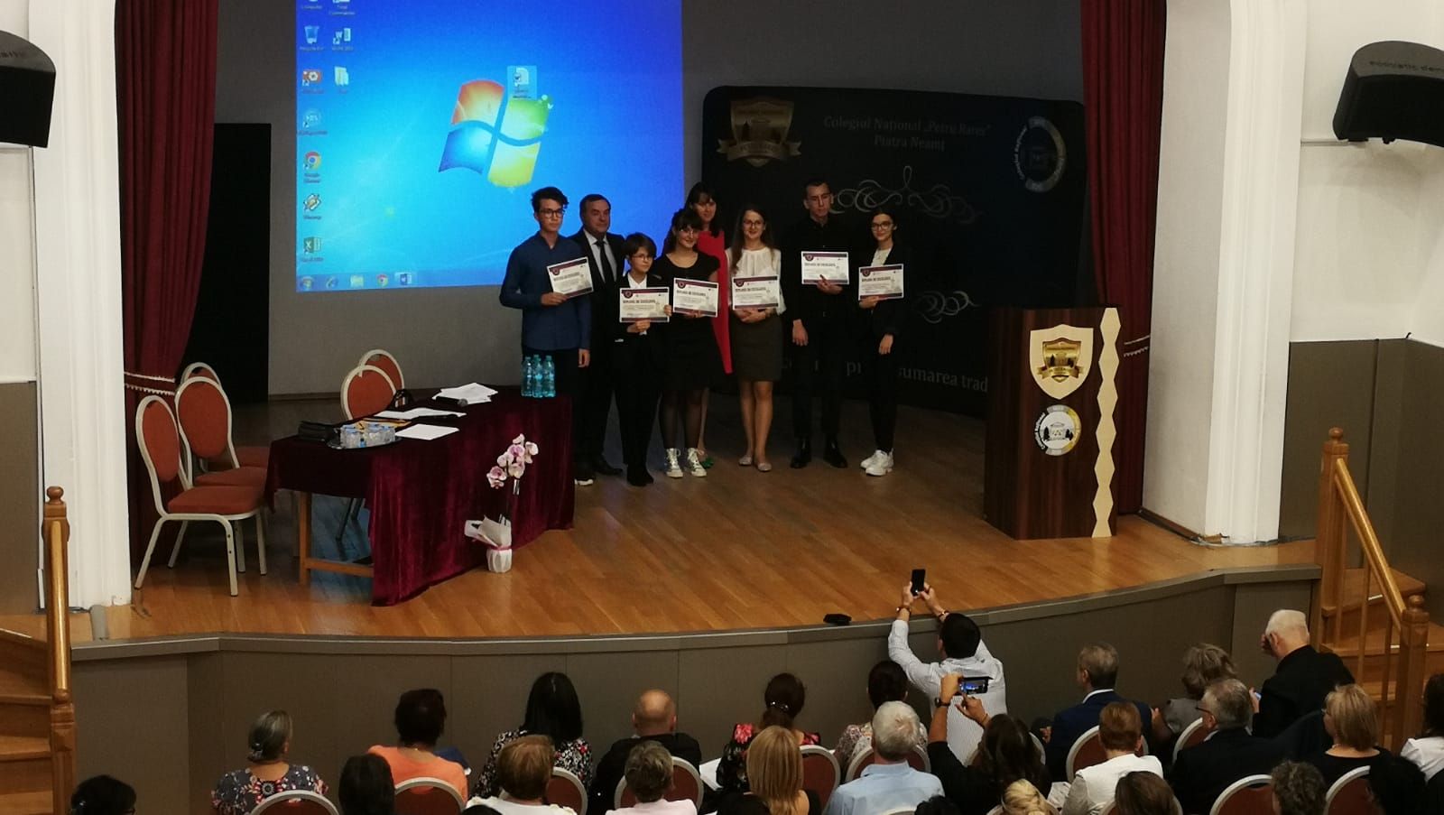 Festivitatea-de-premiere-a-elevilor-de-10-la-BAC-și-la-Evaluarea-Națională-2019-3