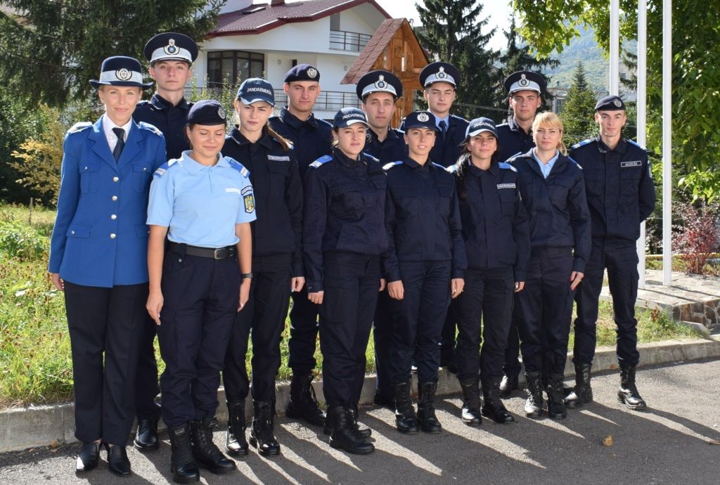 Jandarmeria-Neamț-își-completează-echipa