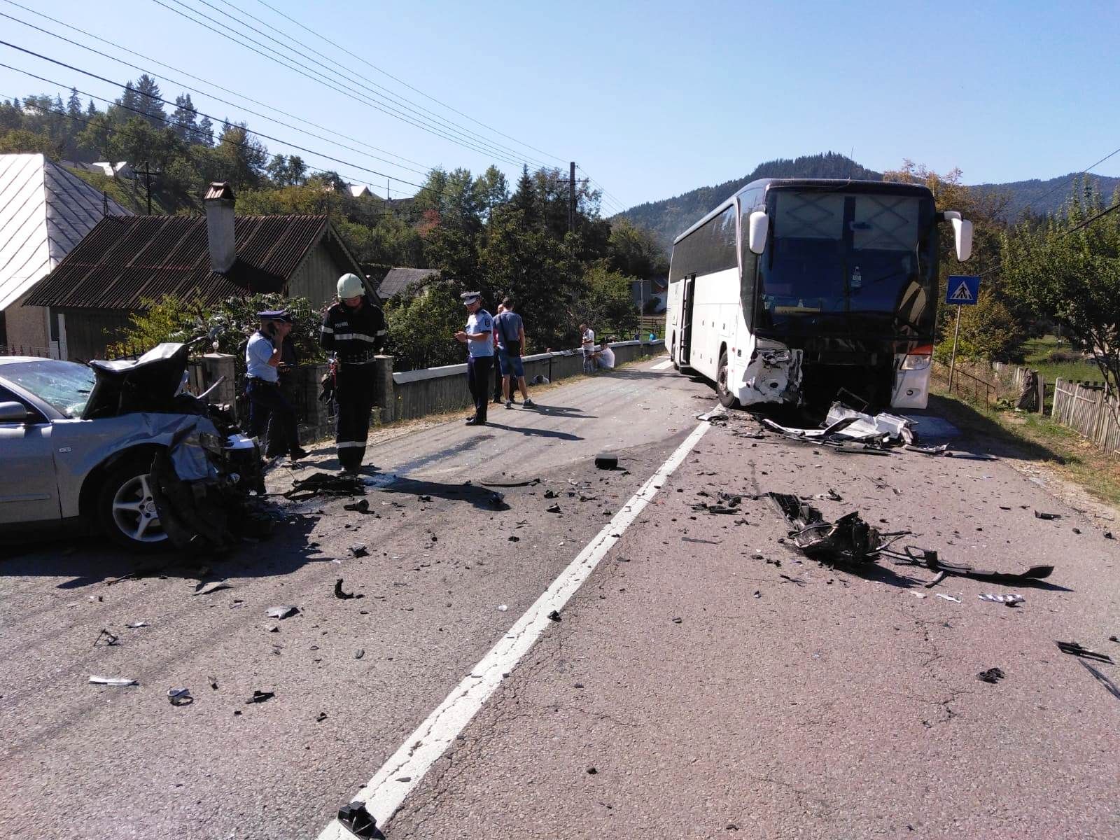 accident autocar Poiana largului 3