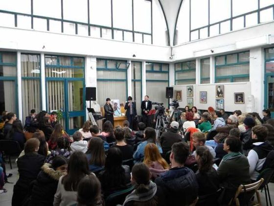 ”Poetul-și-cântăreața”-au-umplut-cupola-Bibliotecii-2-560x420