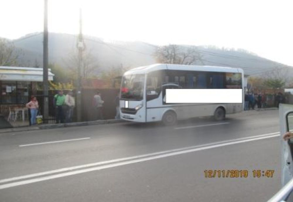Șoferii mijloacelor de transport în comun, amendați pentru că nu au oprit în stații