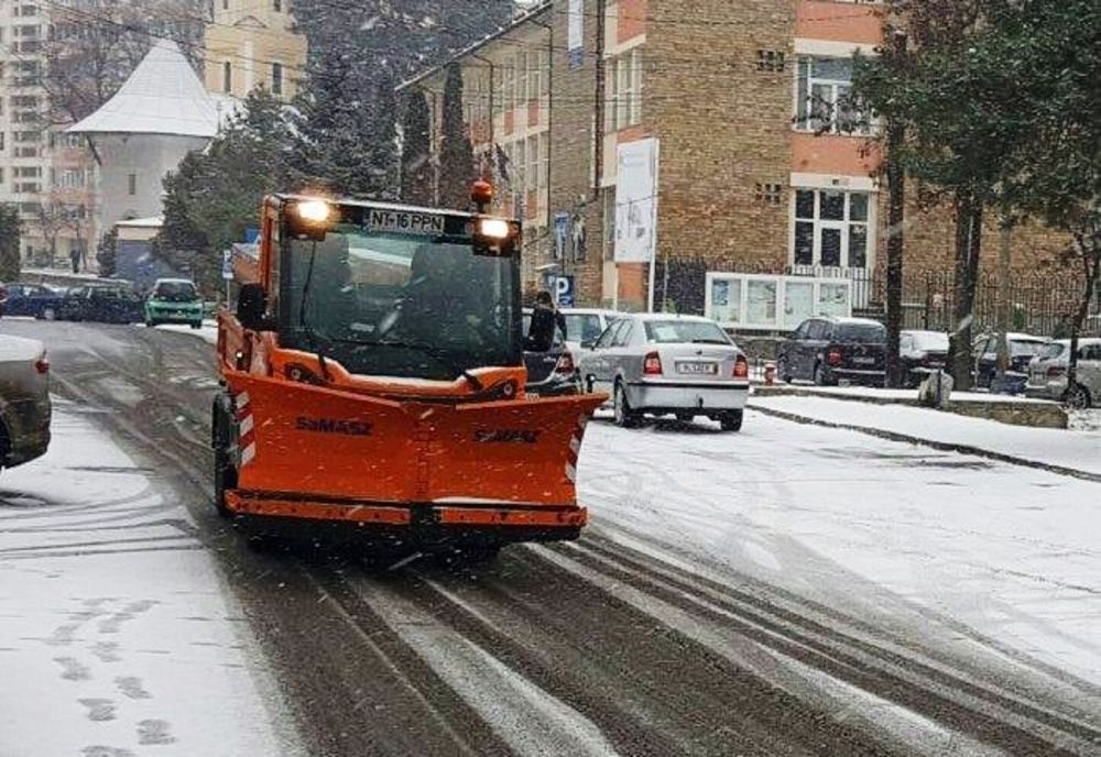 Primăria Piatra-Neamț anunță că este pregătită de deszăpezire