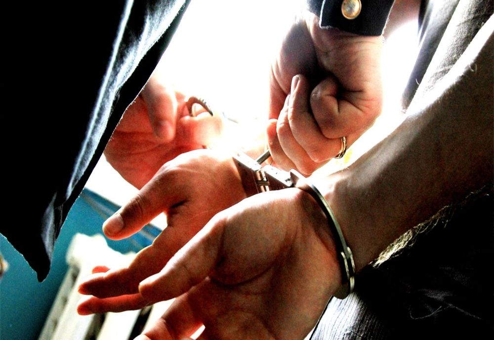 Hoț extrădat din Marea Britanie