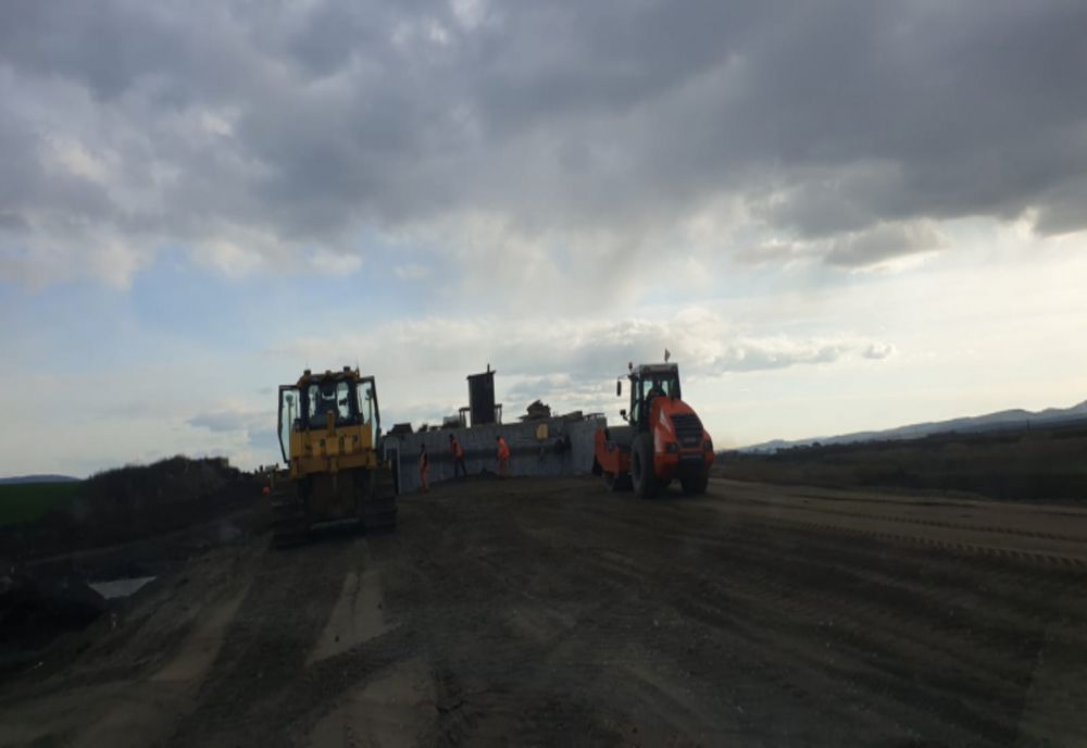  CNAIR a semnat contractul  pentru Elaborarea Studiului de fezabilitate pentru “Drumul Expres Bacău - Piatra Neamț"