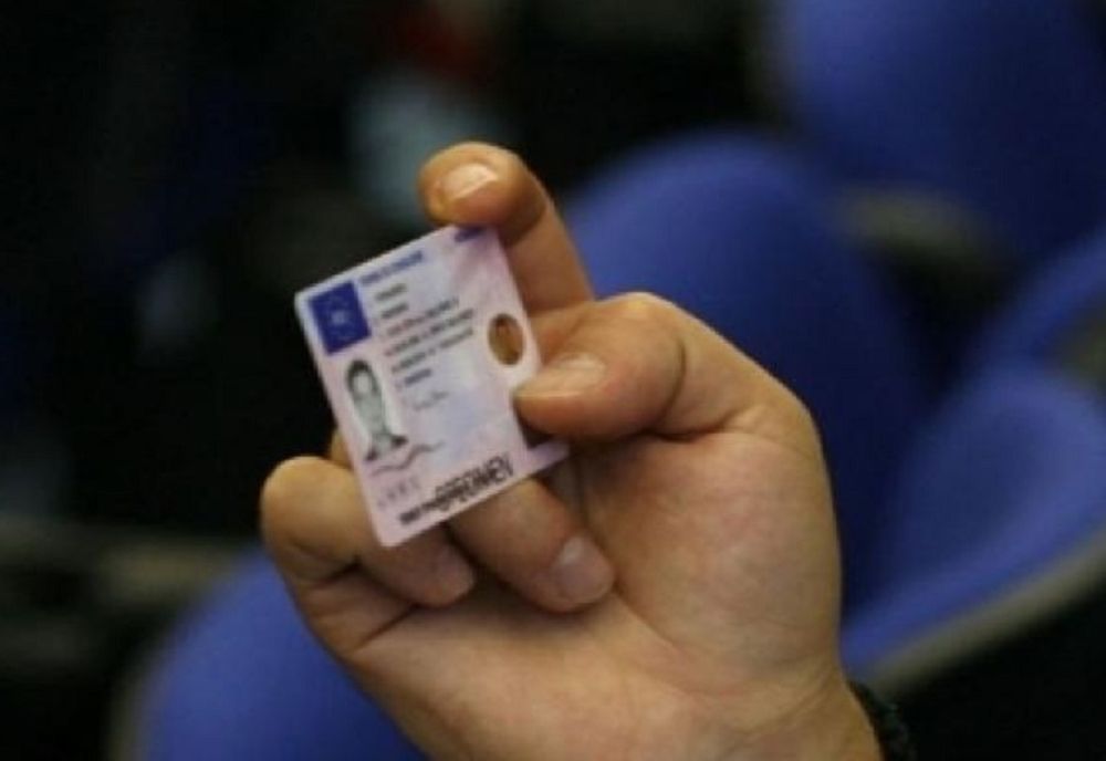 Depistat la volanul unei mașini cu permis fals din Spania