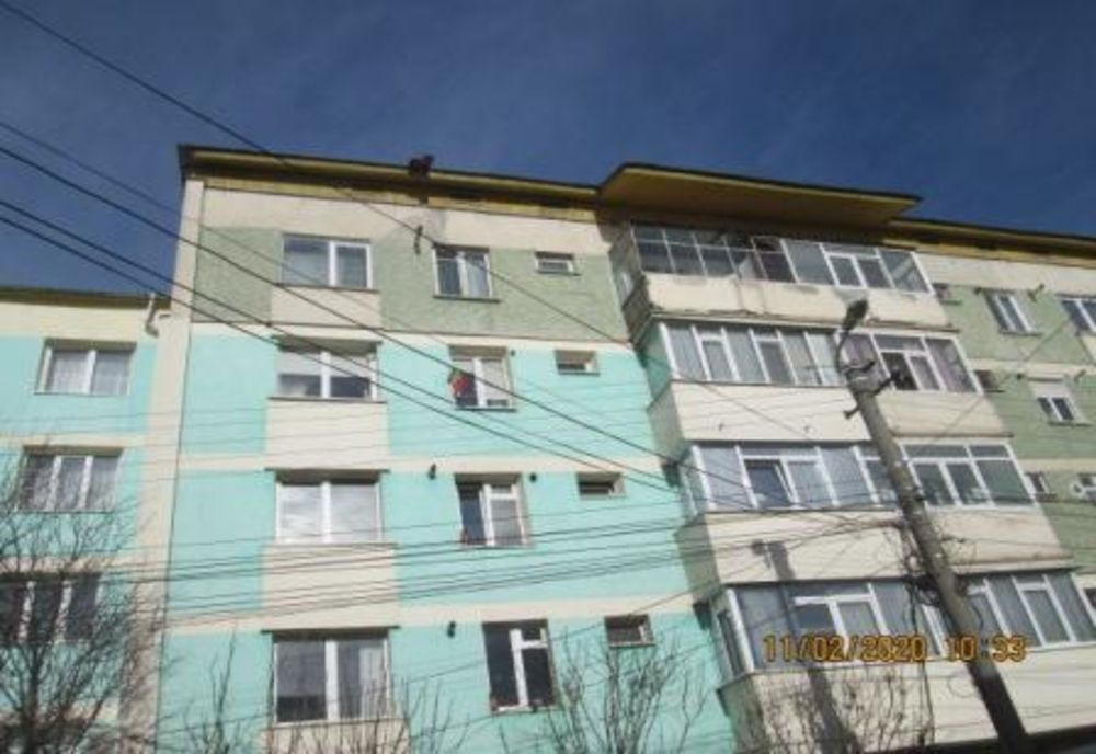 Atenție, cade tencuiala! Asociația de proprietari, amendată!