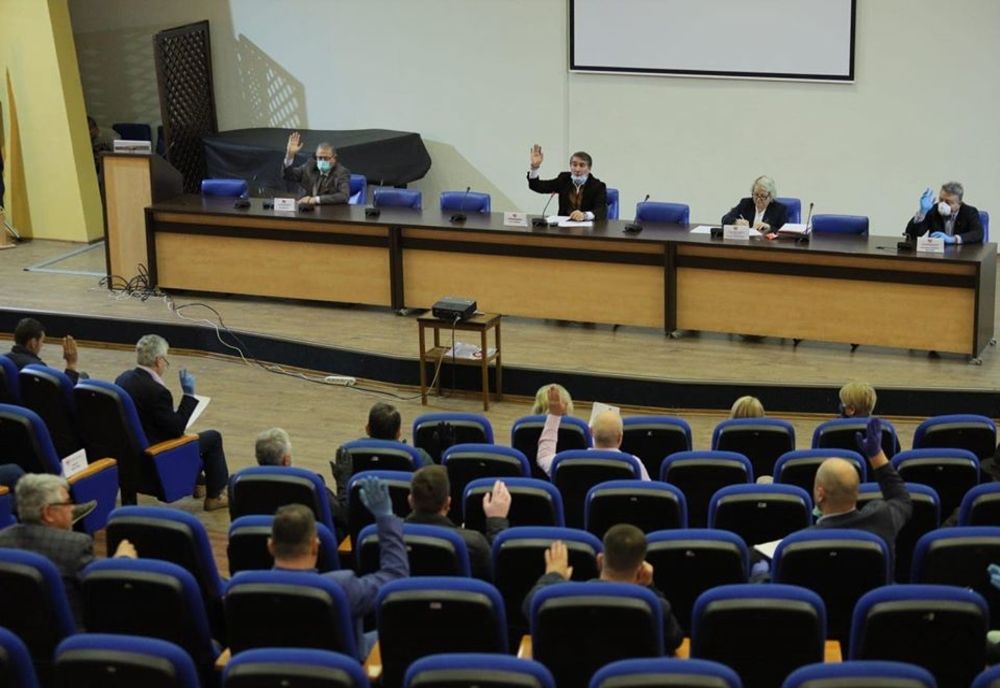 Consiliul Județean asigură cazarea și mâncarea pentru circa 140 de angajați ai unității medicale, care aleg ca pe perioada pandemiei să nu mai meargă în familie 