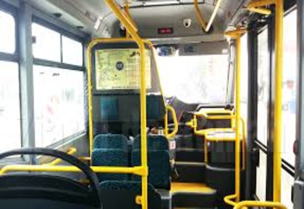 Transportul public din Roman, suspendat de sâmbătă 28 martie