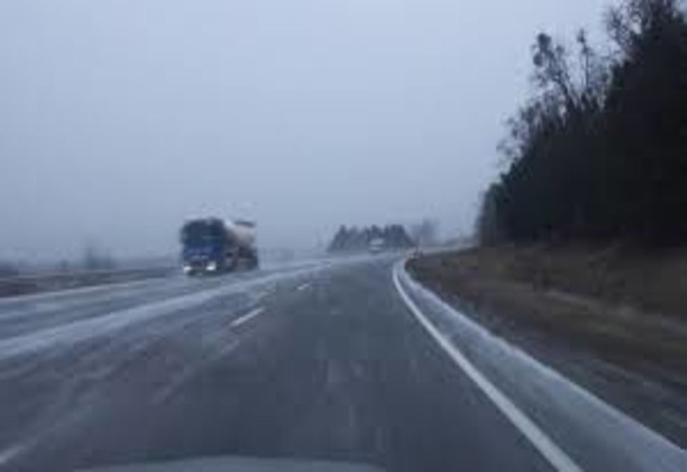 Recomandările polițiștilor: prudenţă în trafic și respectarea regulilor de circulaţie