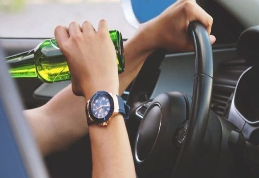 Un șofer de TIR din Suceava, prins beat la volan, a fost reținut de polițiști