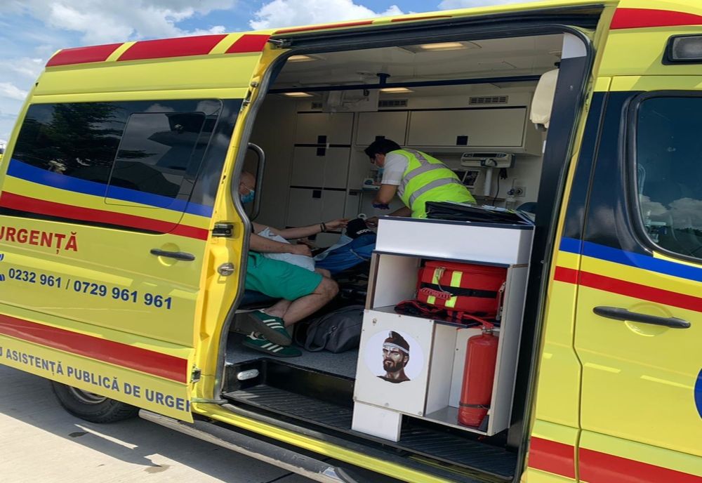 Incendiu în comuna Ion Creangă. Proprietara a suferit atac de panică