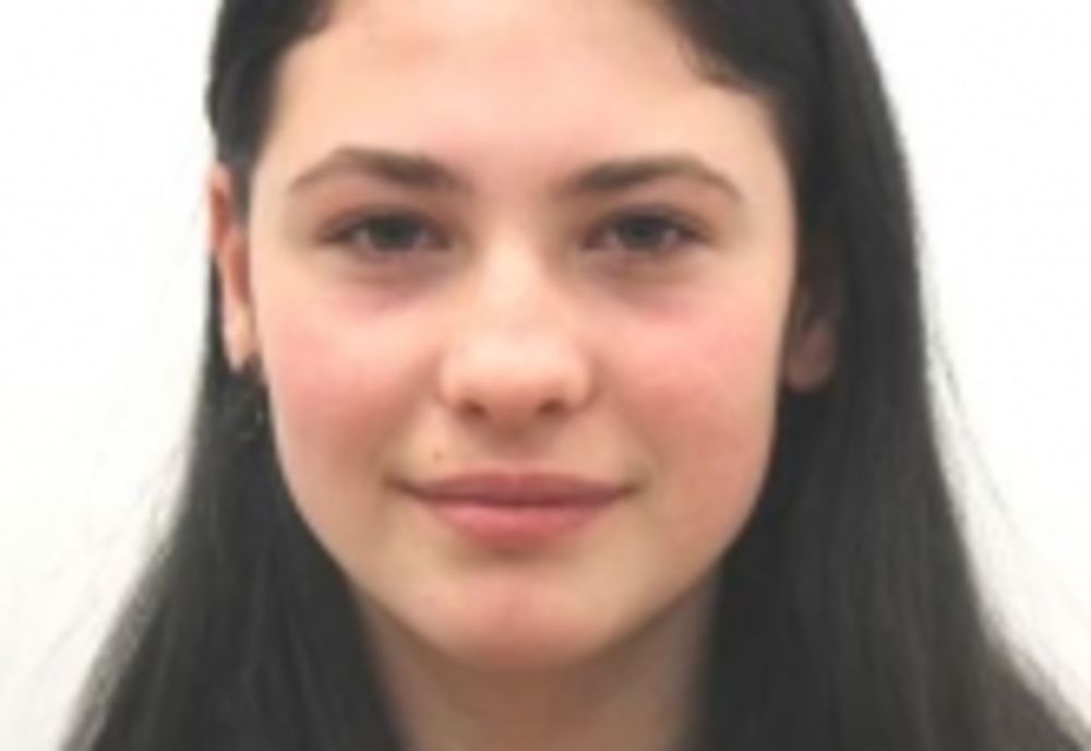 Adolescenta dispărută s-a întors acasă! Zilele acestea a stat la un prieten cunoscut pe internet