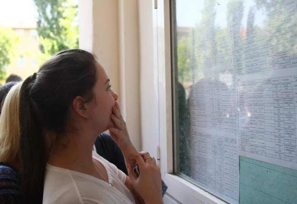 S-au afișat rezultatele la Bacalaureat după contestații. În țară numărul mediilor de ZECE a crescut la 307