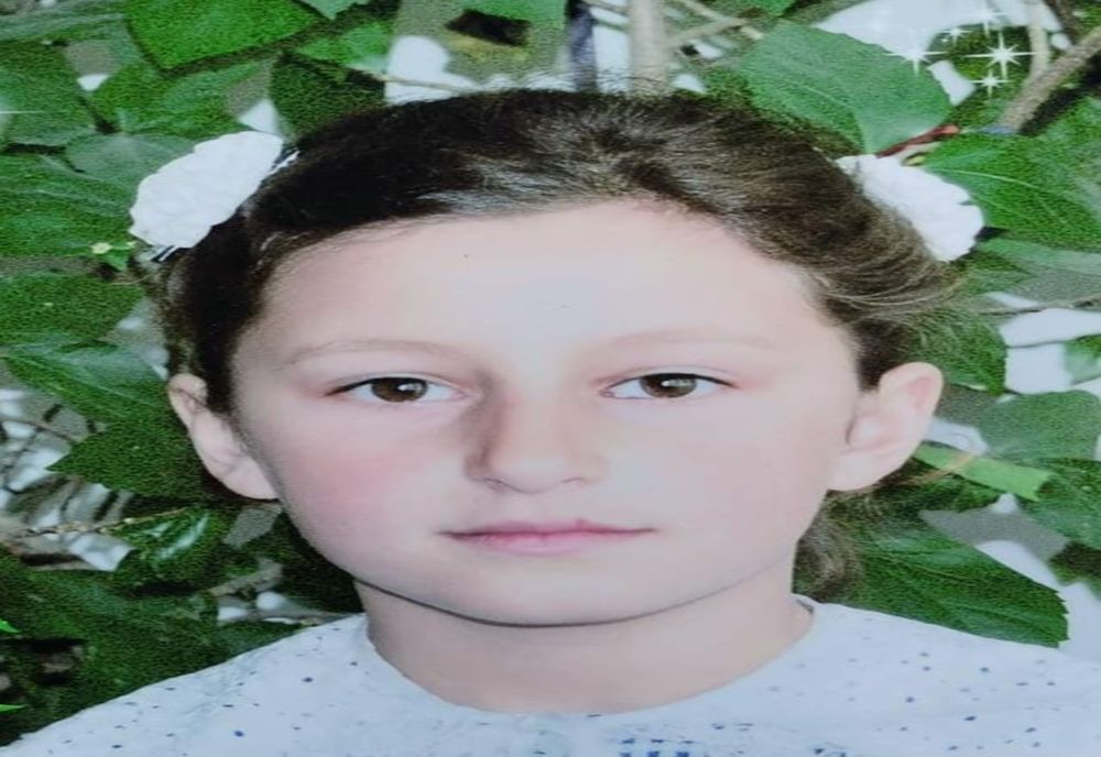 Sunați la 112 dacă ați văzut această minoră