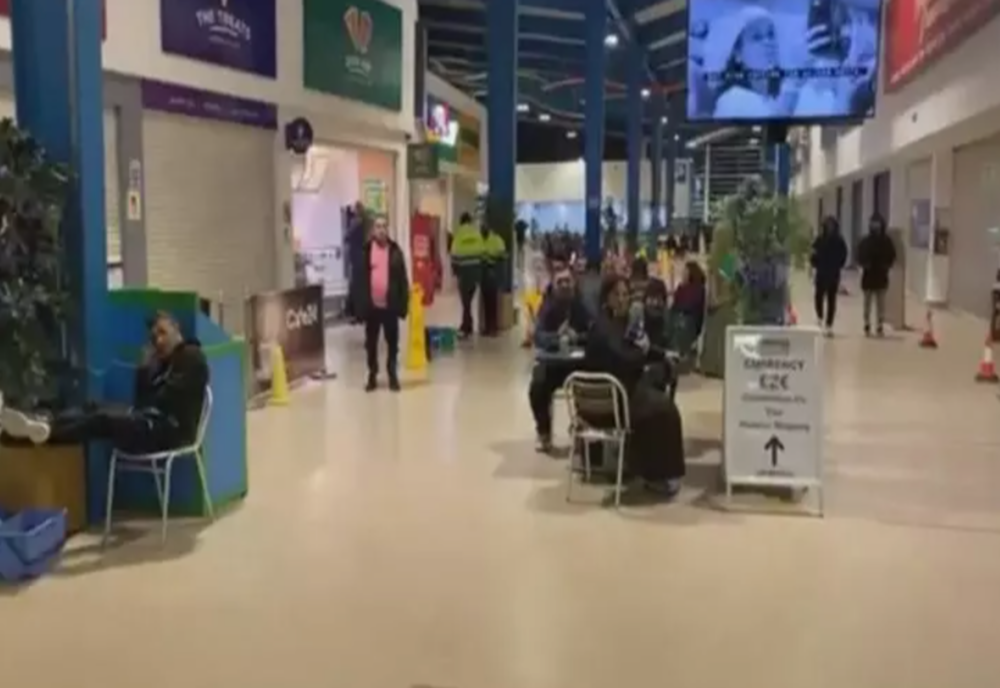 Aglomerație la intrarea în țară: mii de români se întorc în țară din Anglia. Toți românii care vin din UK intră în CARANTINĂ