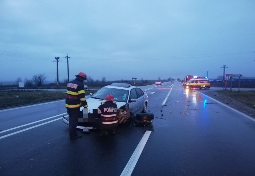 Accident pe E85! O persoană a avut nevoie de îngrijiri medicale