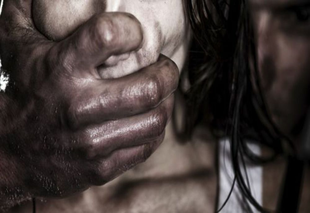 Urmărit internațional pentru tentativă de viol și corupere de minori, prins de polițiștii nemțeni în Harghita