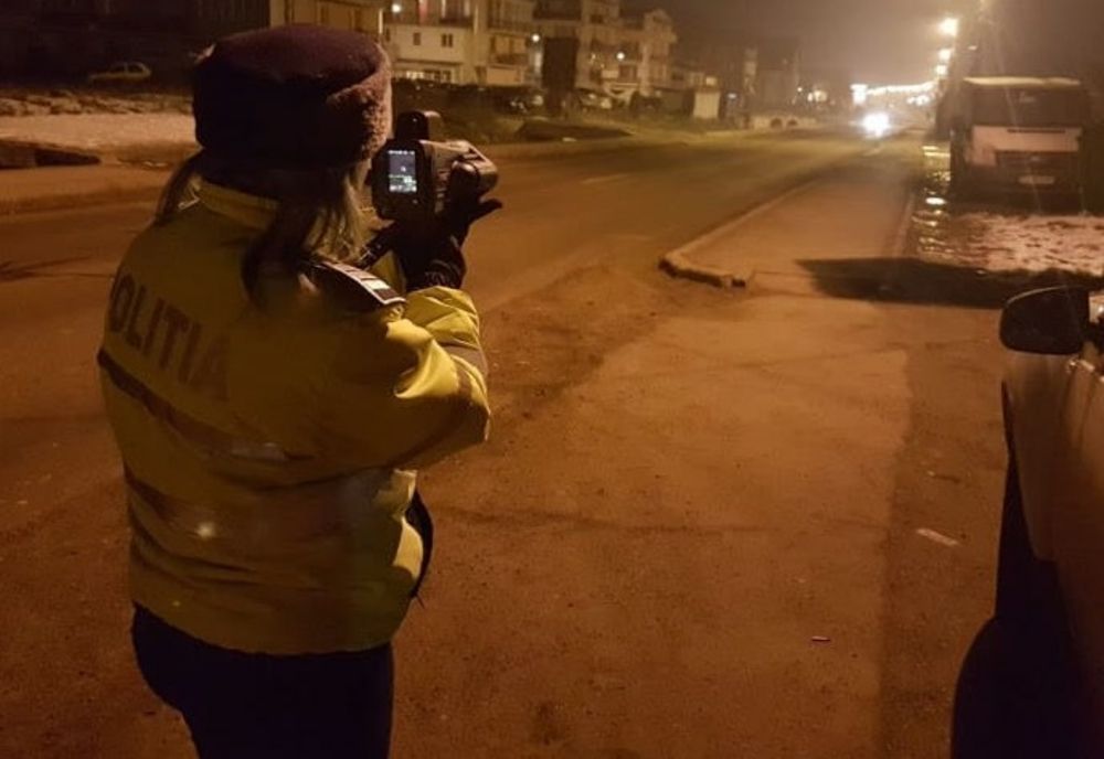  132  de șoferi grăbiți depistați de polițiști. Dintre aceștia, 46 au rămas pietoni