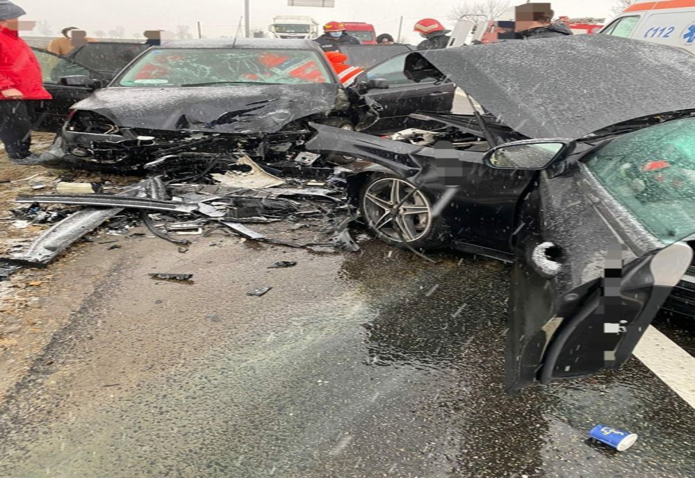 Intervenție a pompierilor nemțeni la două accidente rutiere 