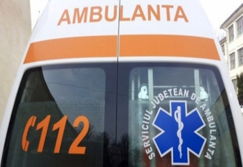 Accident la Oglinzi! Două femei au ajuns la spital