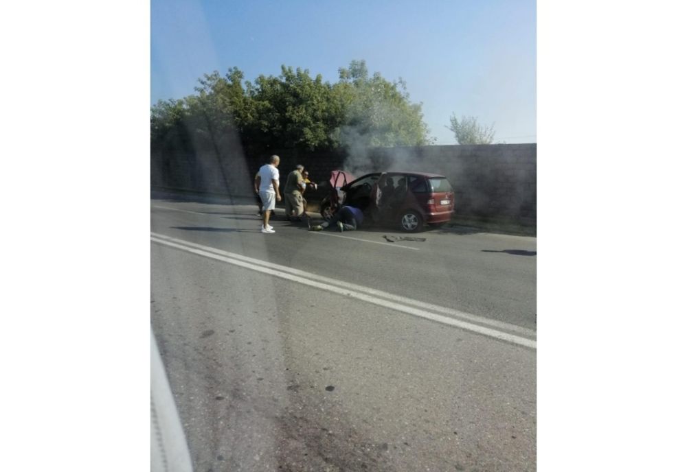 De profesie... erou! Ce a făcut un polițist înainte să explodeze un autovehicul