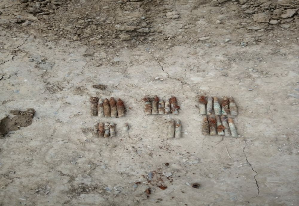 Muniție neexplodată, descoperită pe un teren în Tazlău