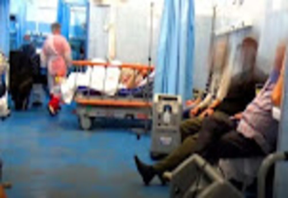 Povești sfâșietoare din spitalele României: pacienții își împart masca de oxigen