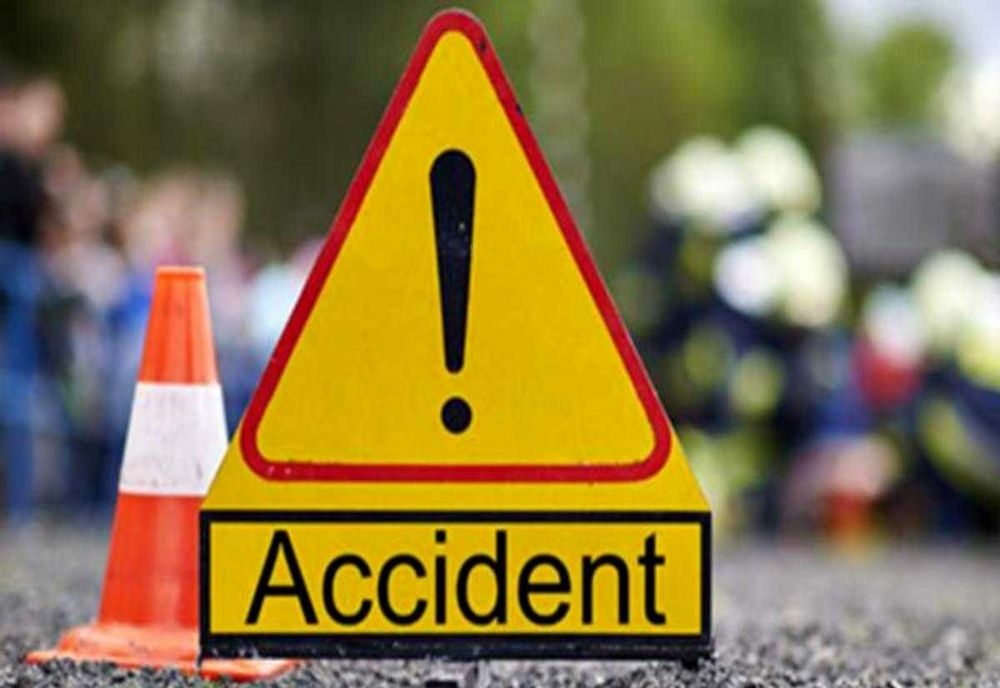 Tamponare frontală între doi șoferi începători