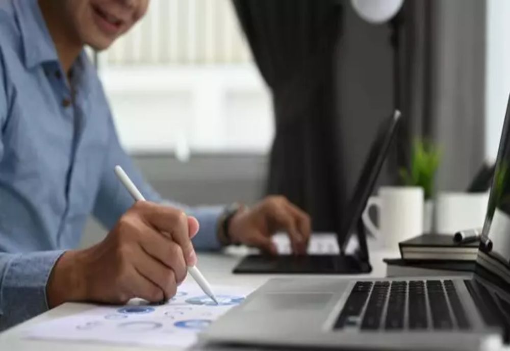 Motivul incredibil pentru care astăzi angajații care lucrează în birou ar trebui să plece mai devreme de la muncă