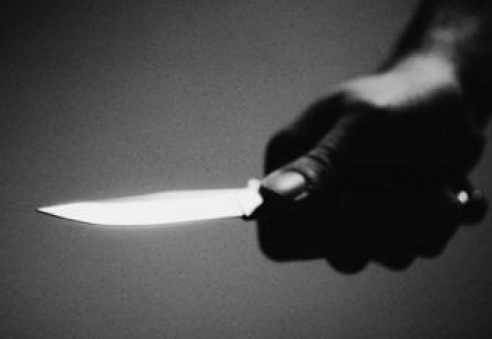 Arest la domiciliu pentru ”cuțitarul” din Roznov