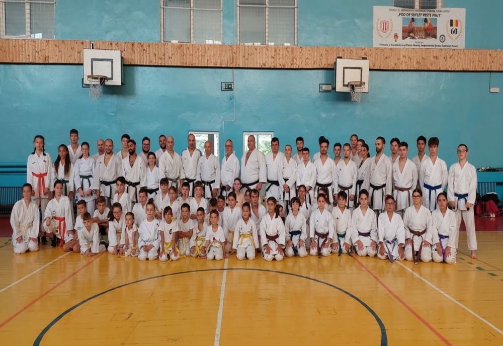 FOTO-VIDEO Stagiu de pregătire a lotului național de Karate-IKU, la Piatra-Neamț