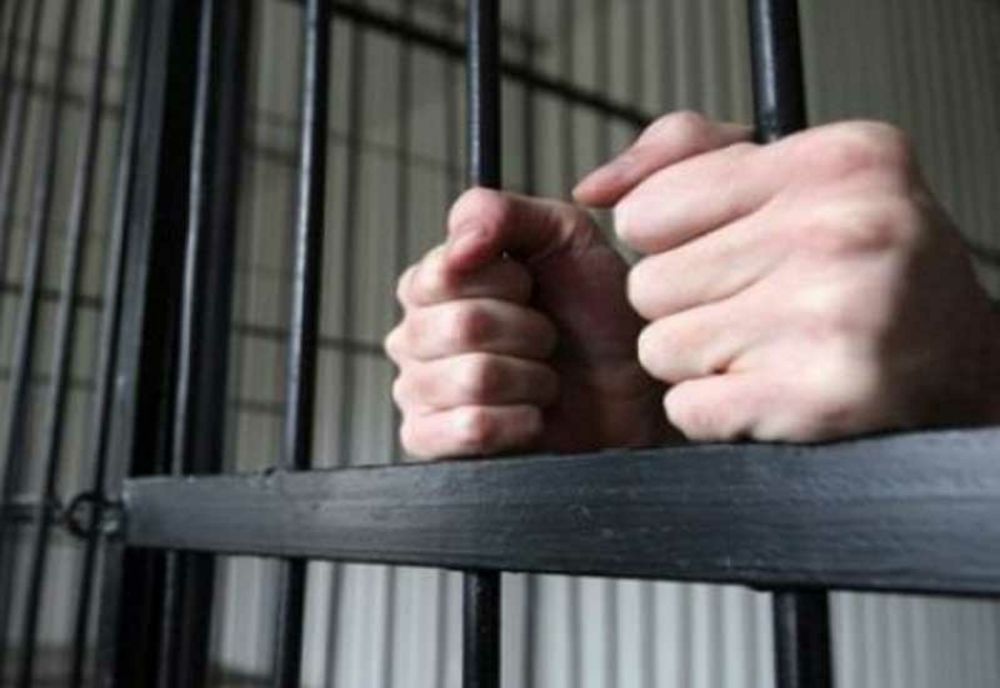 Motivul pentru care un tânăr de 23 de ani s-a întors la închisoare