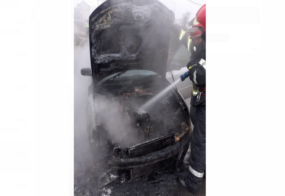 Un autoturism a luat foc din mers în Piatra Neamț