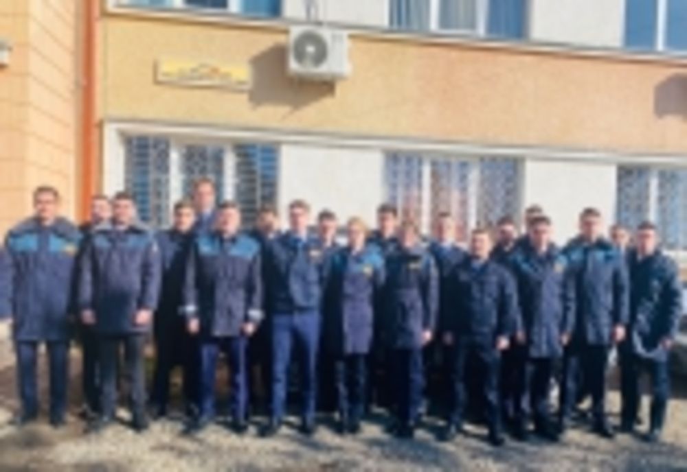 Studenți aflați în practică la IPJ Neamț