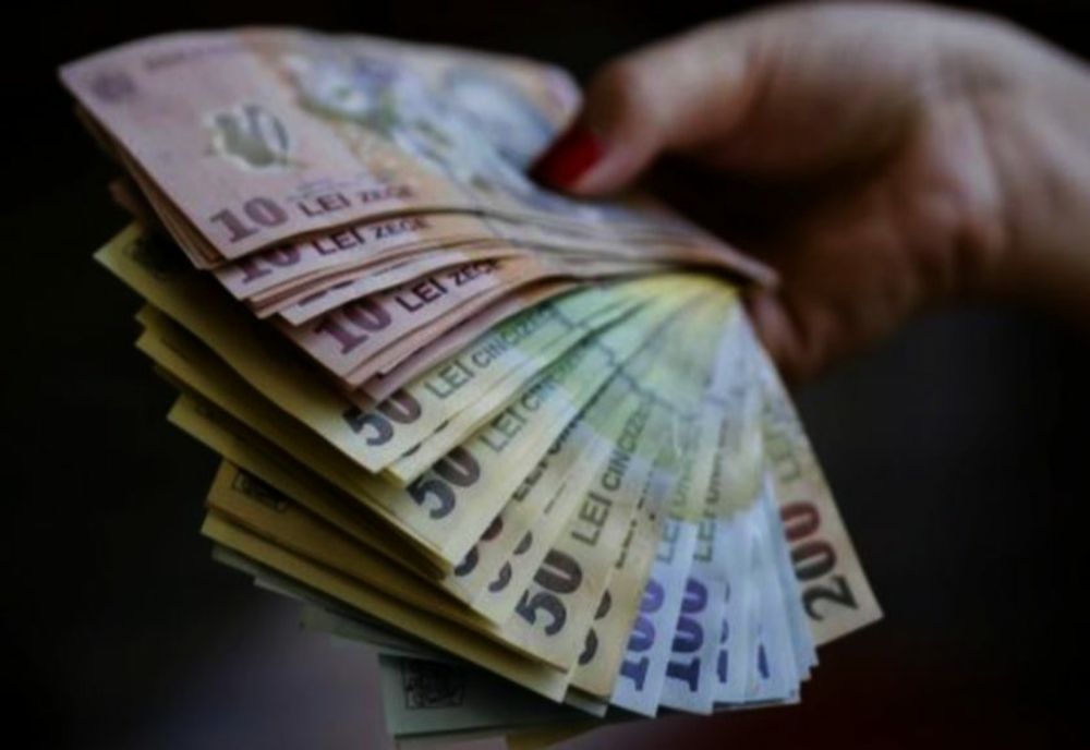 A lăsat un bătrân din Horia fără economii!