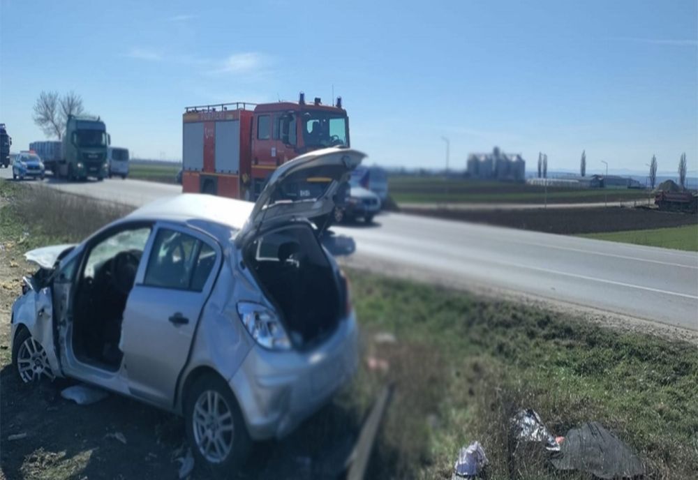 Accident cu victimă încarcerată pe E 85