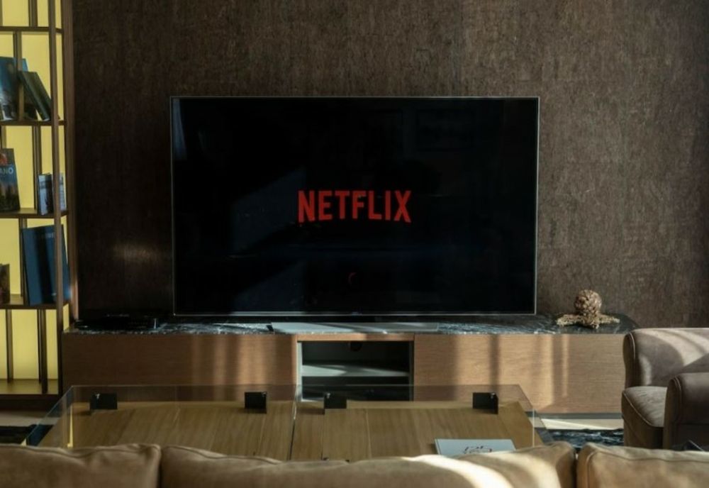 Netflix a introdus taxa de partajare a conturilor în România