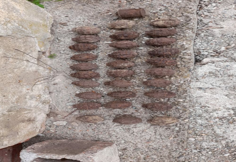 Arsenal de muniție, descoperit într-o gospodărie din Alexandru cel Bun