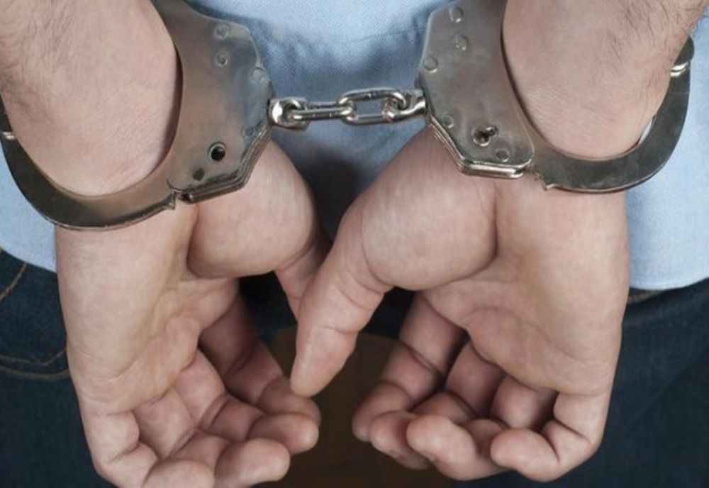 Tupeul unui ”șofer” băut și fără permis i-a adus dosar penal și o noapte de arest