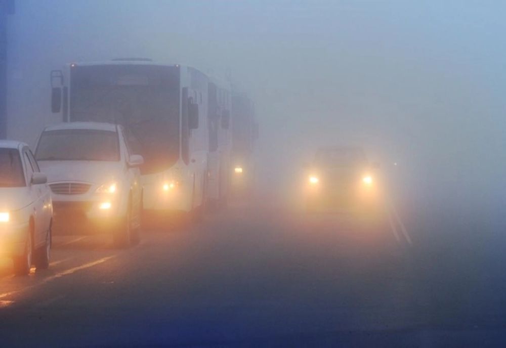 Cod galben de ceață emis de ANM: Vreme mai caldă decât normalul perioadei, ploi în mai multe regiuni