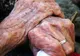Femeie de 80 de ani, tâlhărită în propria casă
