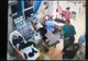 Medic bătut de pacient. Imagini surprinse pe camerele de supraveghere (VIDEO)