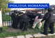 Percheziții la persoane bănuite de comiterea unei infracțiuni de înșelăciune prin metoda ”șmen” ! O femeie din Roman, săltată de mascați (FOTO)