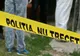 Un bărbat din Roman s-a sinucis. S-a împușcat în cap cu un pistol. Cine a descoperit cadavrul