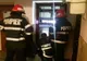 Un bărbat a rămas blocat într-un lift. Pompierii au intervenit și l-au scos