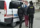 UN BĂRBAT CARE ȘI-A AGRESAT ȘI AMENINȚAT FOSTA CONCUBINĂ, REȚINUT DE POLIȚIȘTI