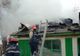 Incendiu la o casă din Costișa. Un bătrân a ajuns la spital (FOTO)
