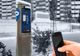 Din martie, plata pentru parcările publice din Roman va putea fi făcută prin SMS sau cu un card bancar