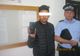 Tinerii care au furat telefonul unei fetițe de 12 ani, prinși de polițiștii locali